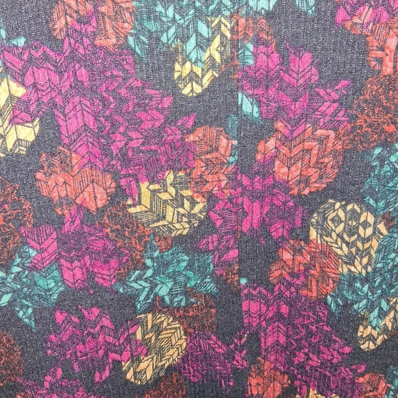 LuLaRoe Printed Duster Cardigan With Pockets - Picture 6 of 8